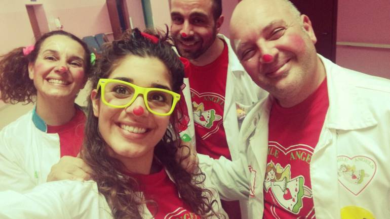 A Ostuni la RSA Mediterranea sorride e gioca con i clown